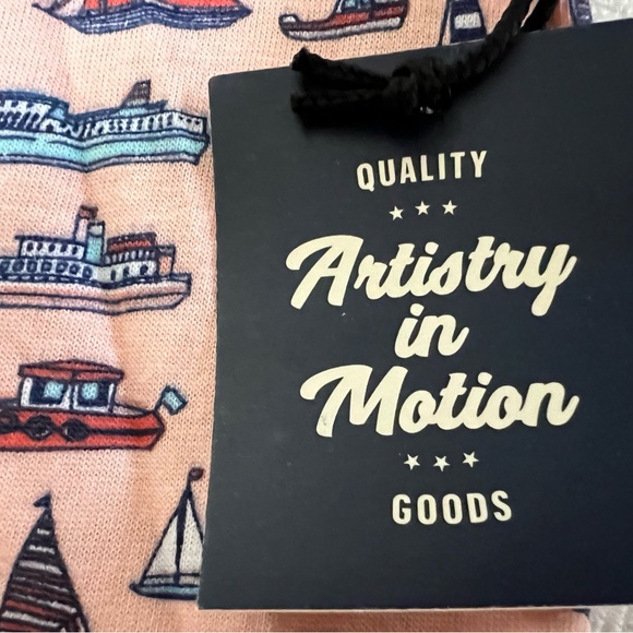 🔥 ARTISTRY IN MOTION QUALITY GOODS CREW NECK MEN'S COTTON TEE SIZE MEDIUM NWT - Picture 8 of 13